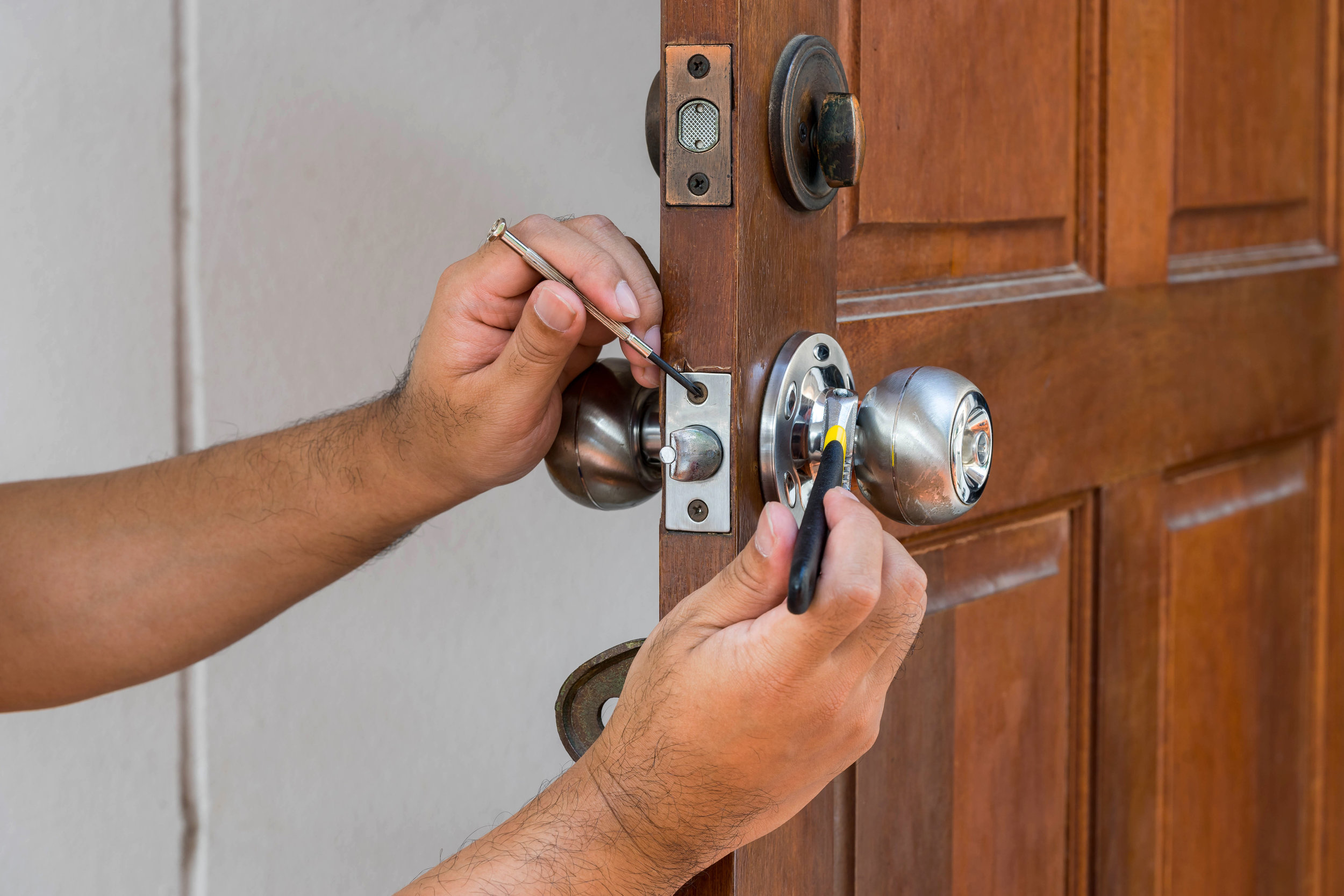 Top Services Offered by a Locksmith in Dubai