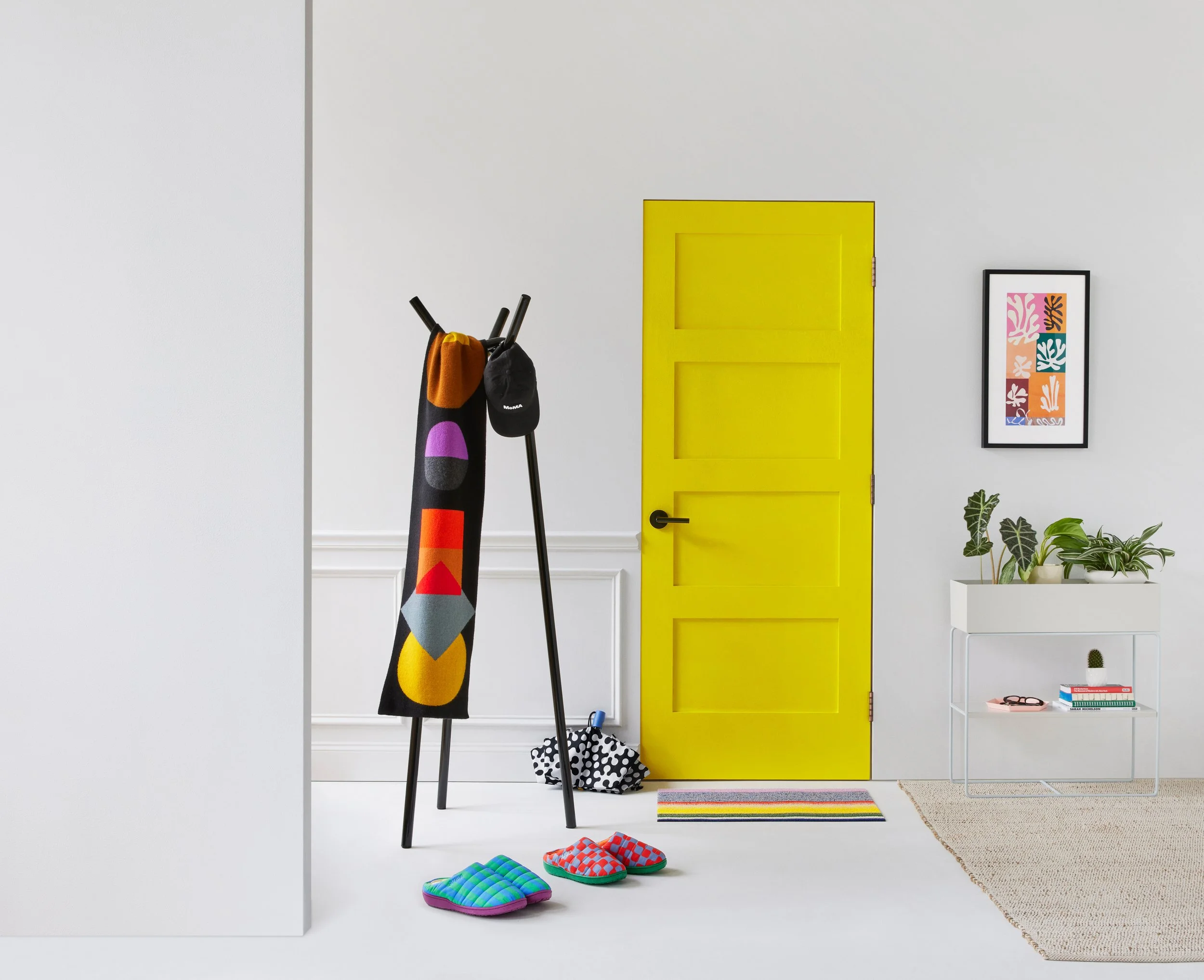 10_ENTRYWAY_WITH_DOOR_MAIN after.jpg