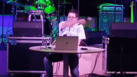 max_mic_gif_small.gif
