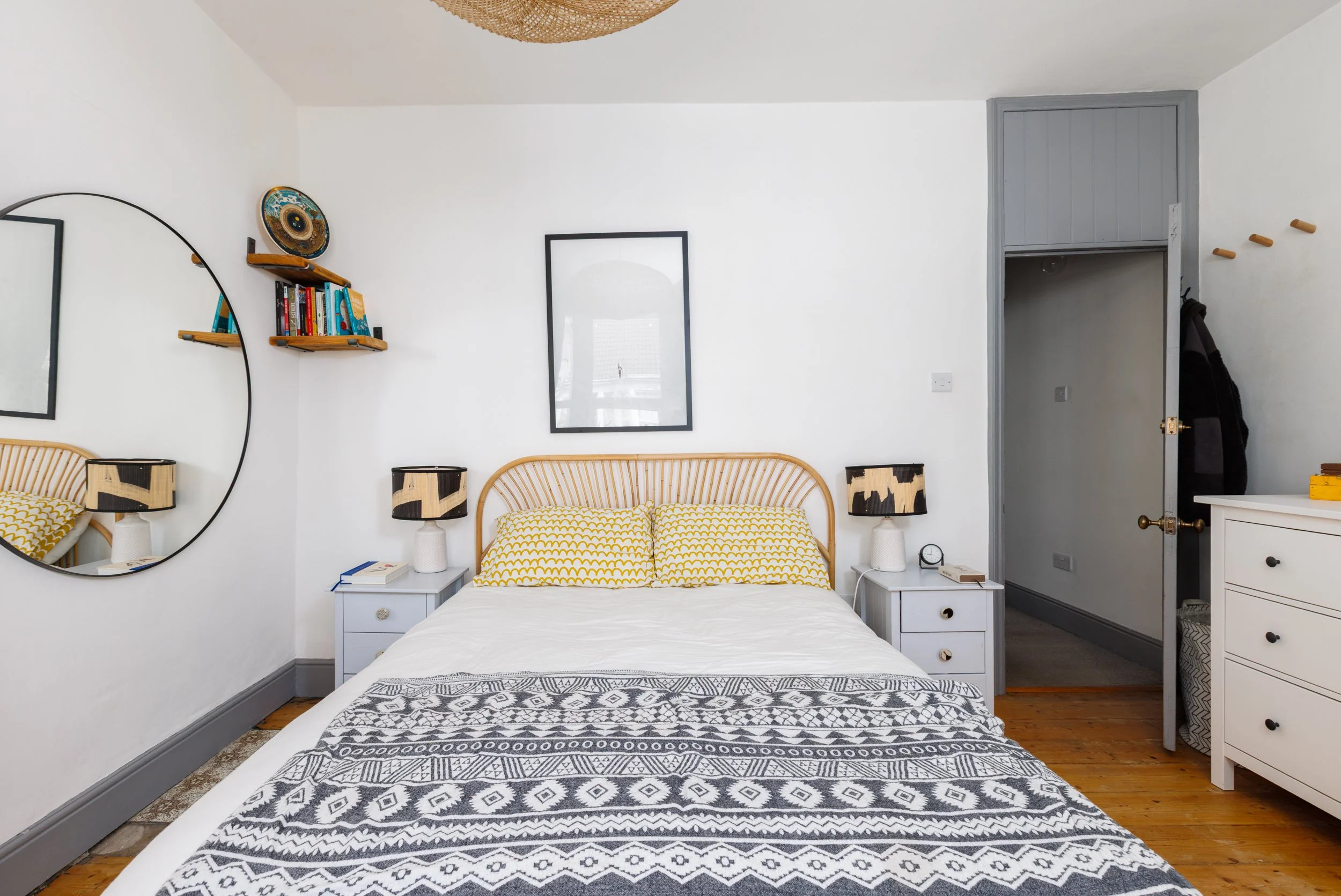 13 Camerton Road--4.jpg