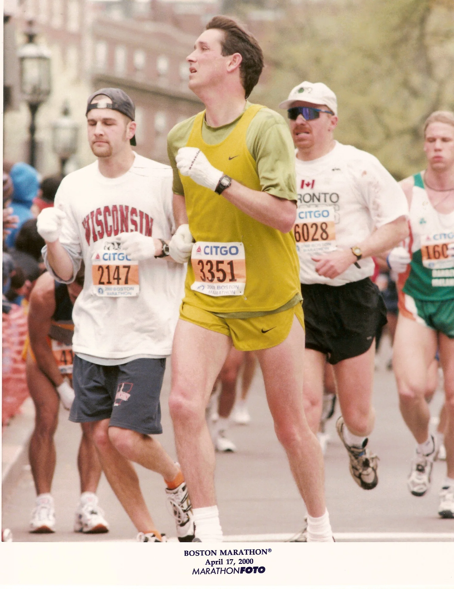 Boston Marathon 2000.jpg