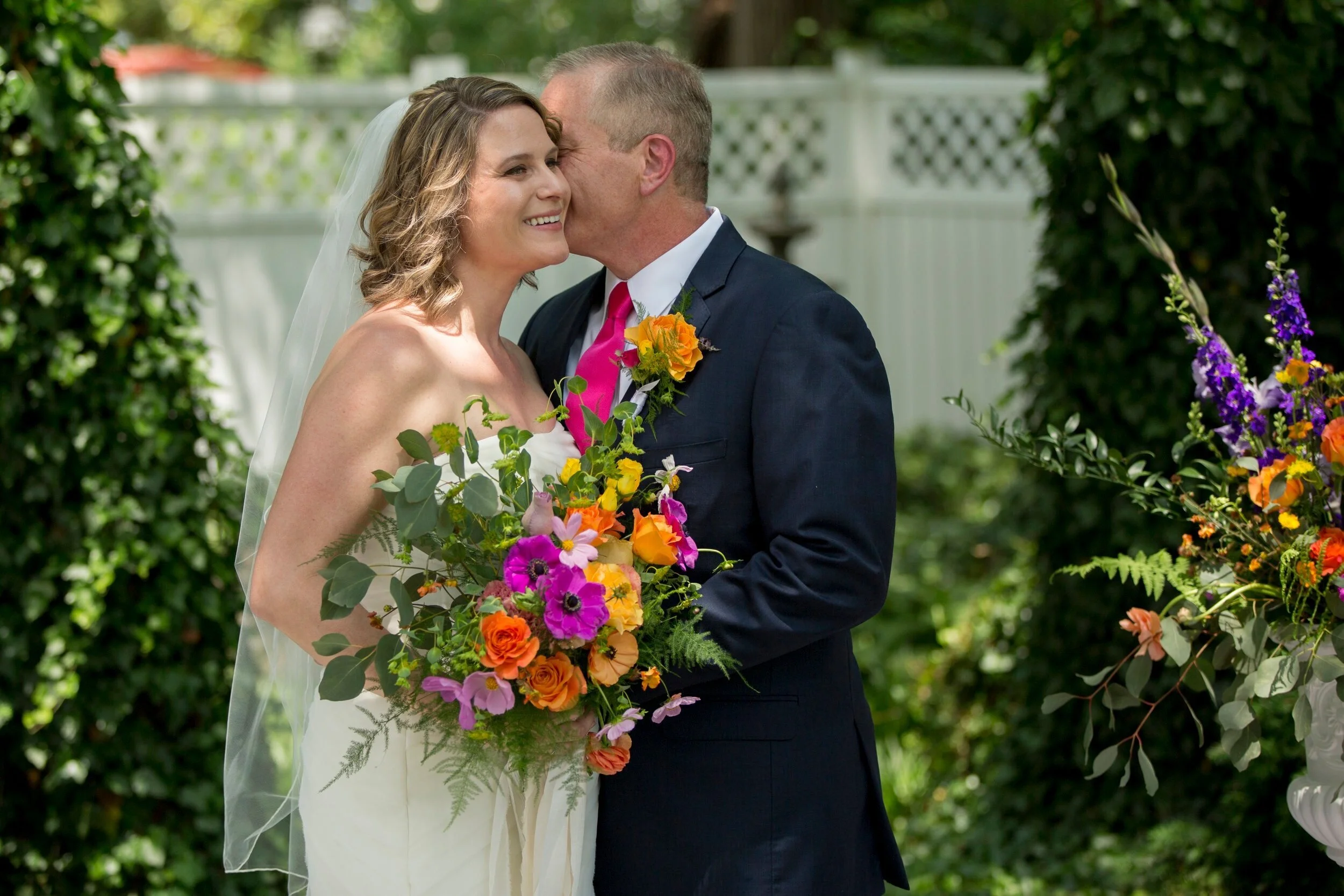 FLORAL PANTONE PERFECTION