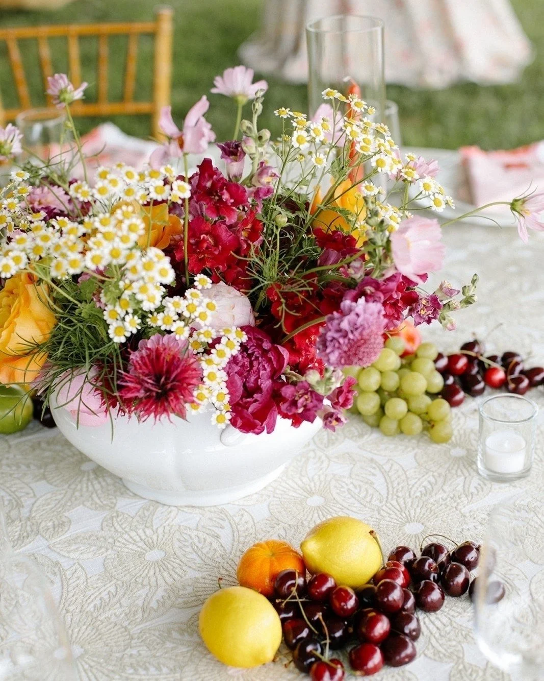 Grace was looking for unique, bright, and colorful arrangements for her guest tables. We had so much fun planning flowers for this wedding and can't wait to hear about your vision!

Wedding Planner: @allthedaintydetails
Photographer: @the.smiths.phot