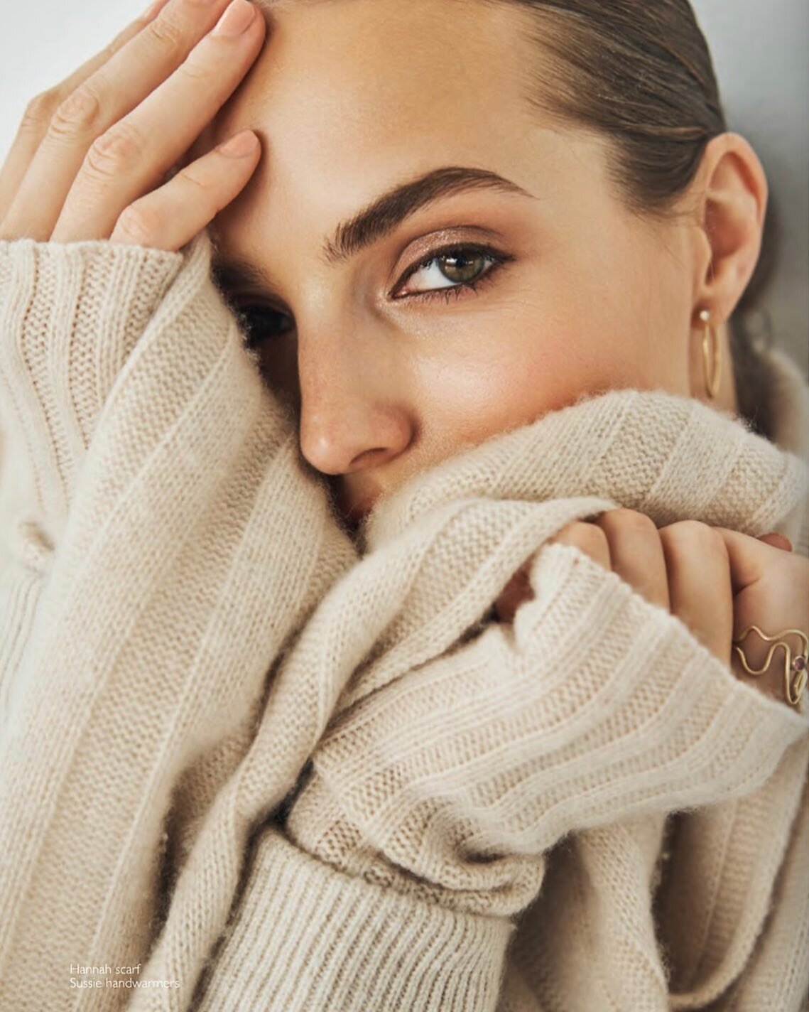 Sweater weather is coming.#beggcashmere