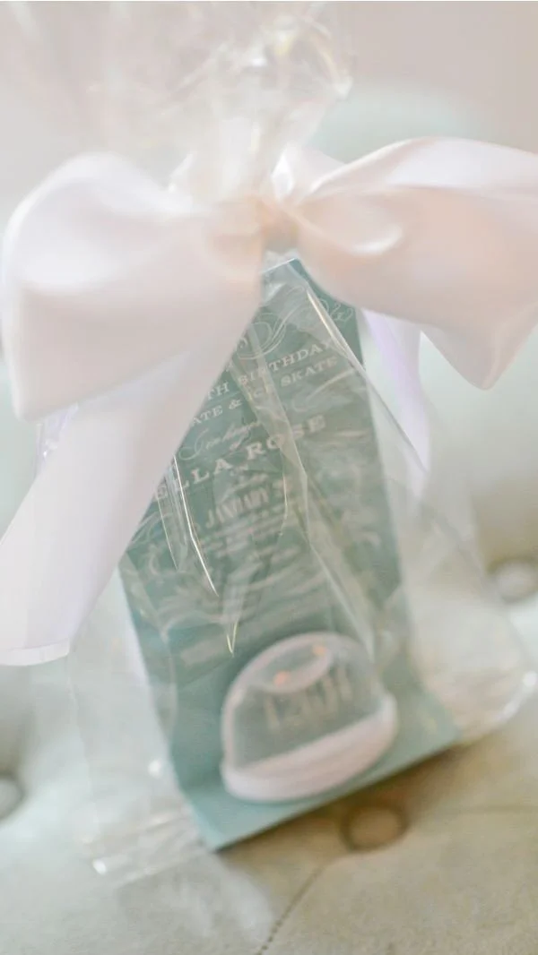 snowglobe3.jpg