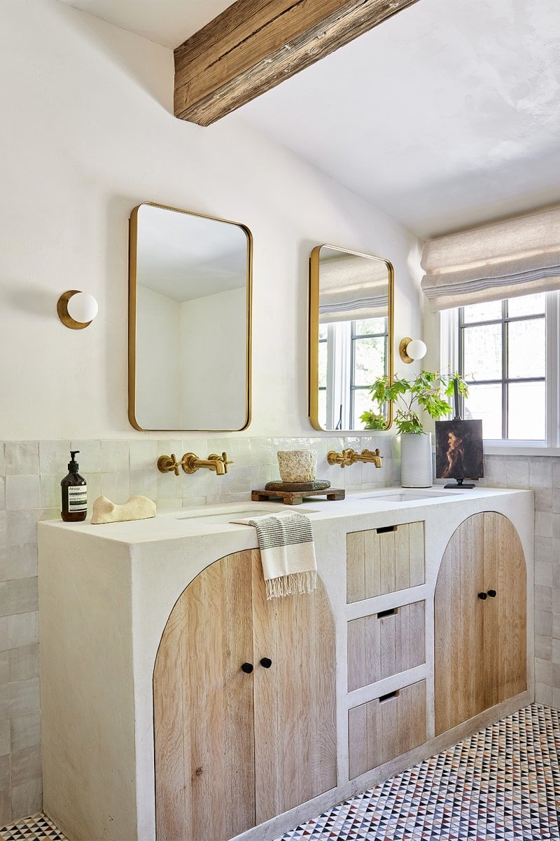 Bathroom-renovation-Multi-Colored-Marble-Floor-domino-after-1.jpg