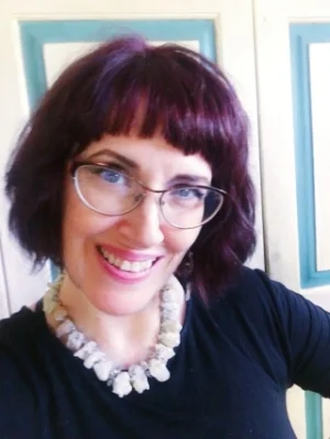 Kelly is a Certified Nutrition Beauty & Wellness Coach, Holistic Wellness Practitioner and Certified Crystal Healer and is here to help you feel comfortable in your body and find your groove through a food and body positive outlook and making permanent changes in your health, weight and life! Yes, it's possible to LOVE FOOD, be body confident and also release the weight, depression, anxiety and unhealthy habits to feel confident, healthy and fabulous! She lives in Richmond Va. with her teen daughter, has the most awesome 23 year old son, cuddly pitbull and magical black cat.