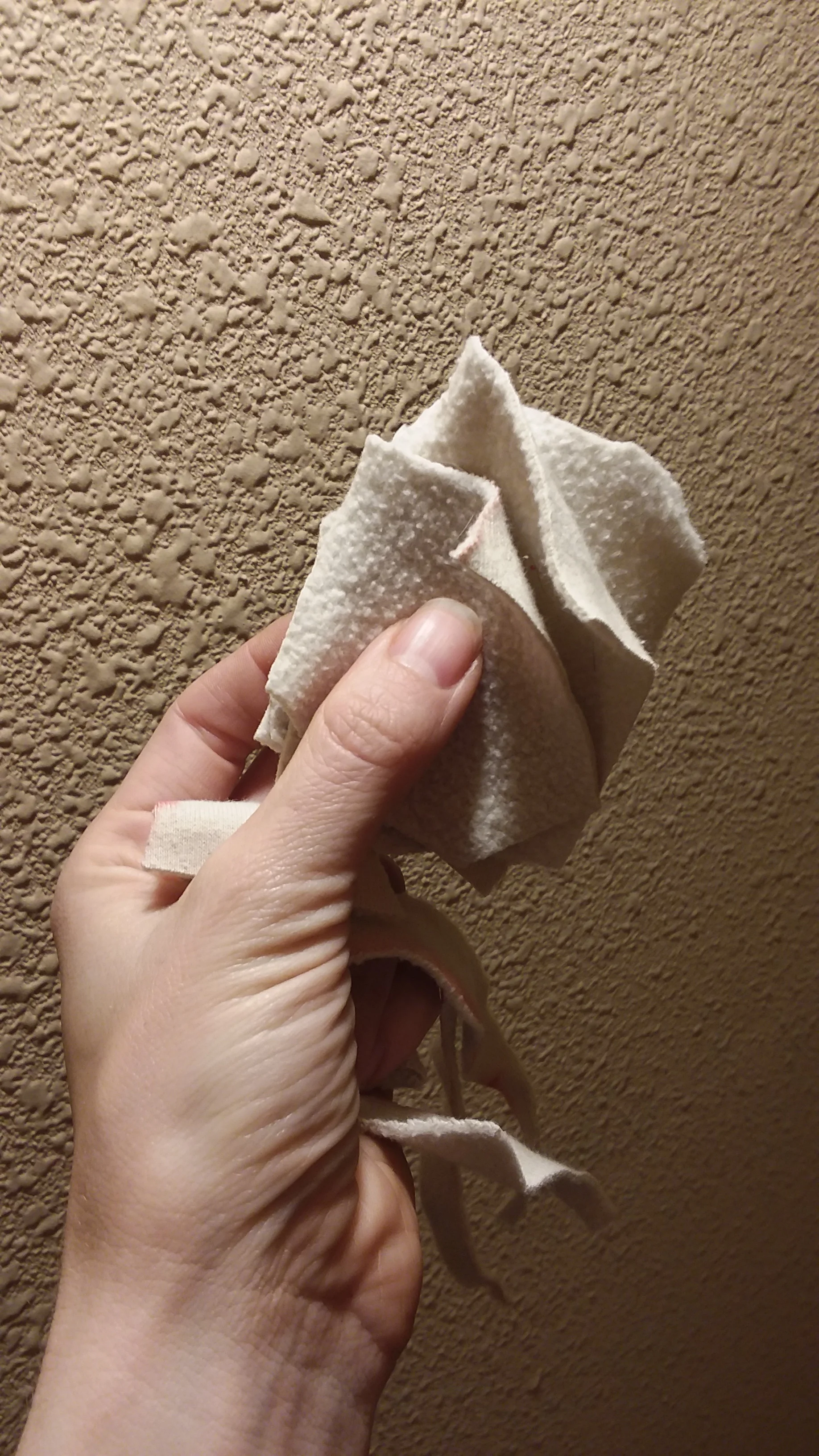This re-purposed sweatpant fabric is perfect for makeup removal. Feels great on the sensitive skin around my eyes and washes superbly.