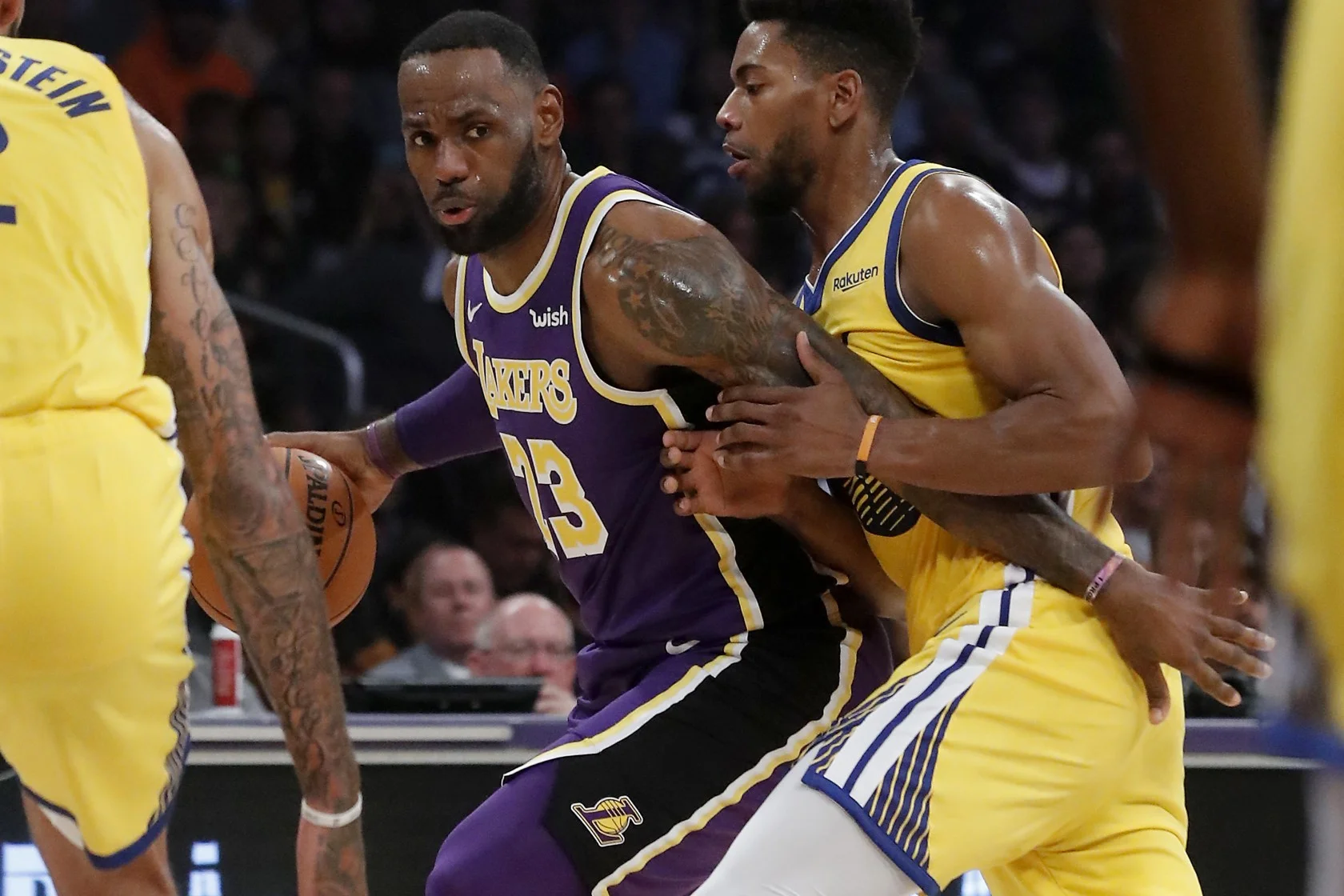 Warrior Defense Falls Apart in Loss to Lakers