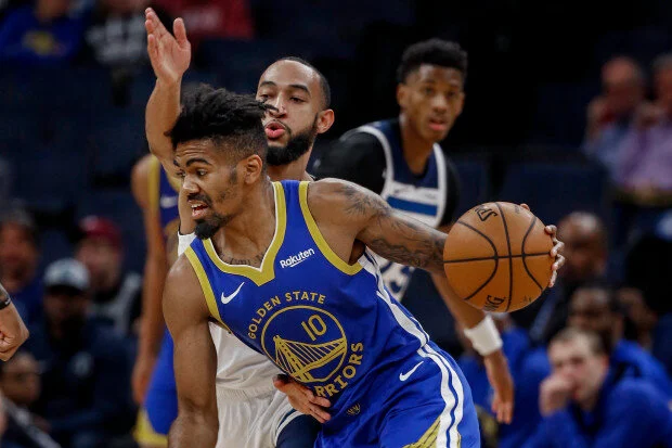 Bad Start Dooms Warriors Against Timberwolves
