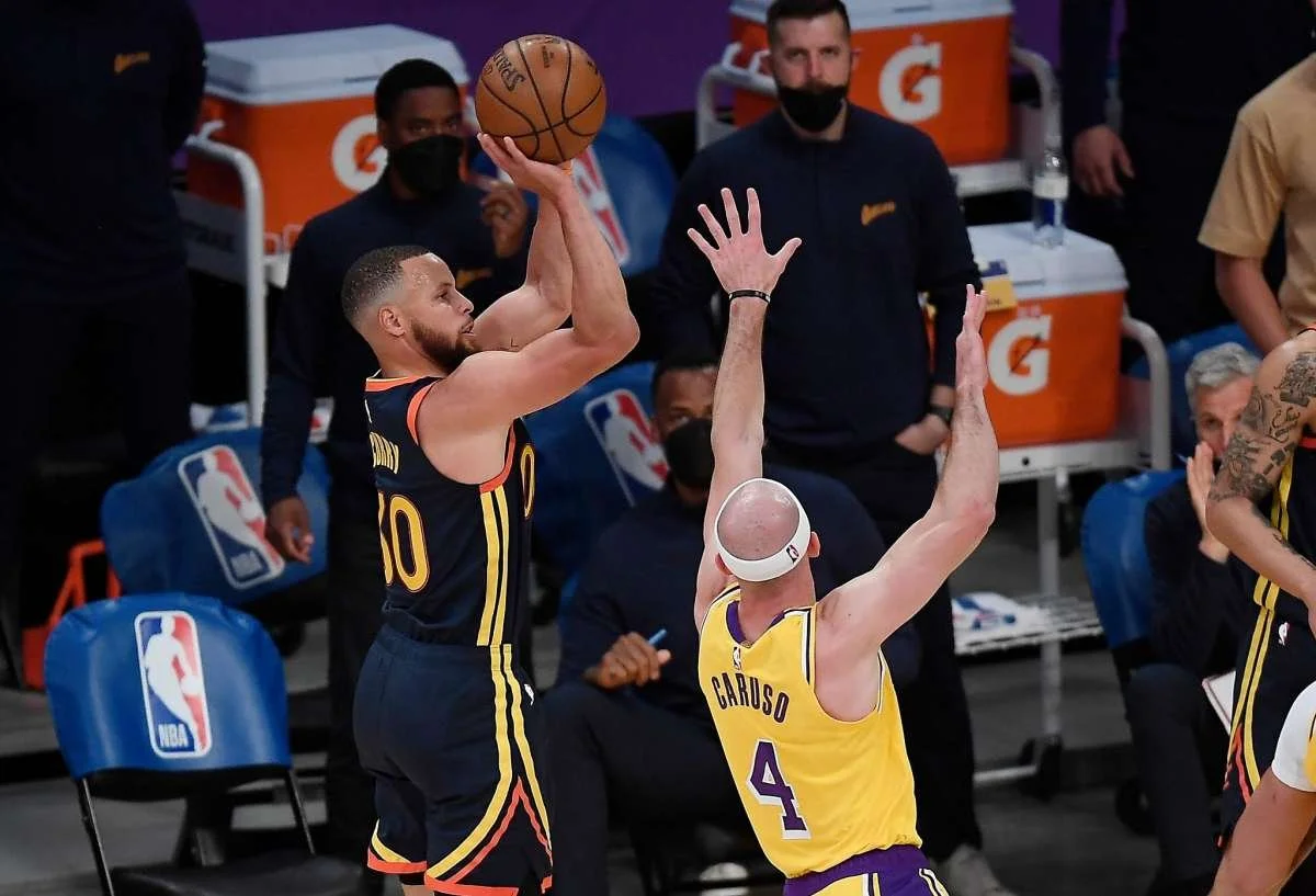 Ahead of Matchup, Bulls Guard Caruso Calls Steph "Unguardable"