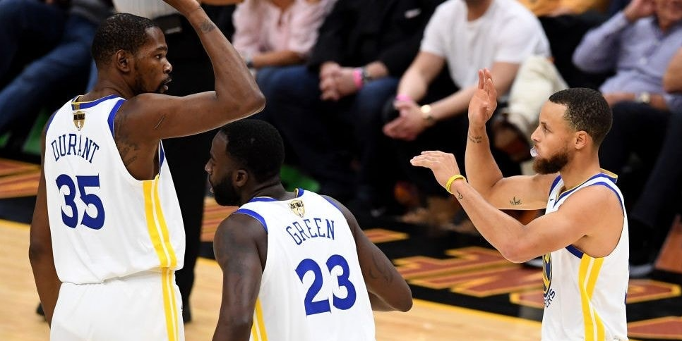 Curry Gifts Fellow Warriors "Big 4" with Rolexes, KD Wants In