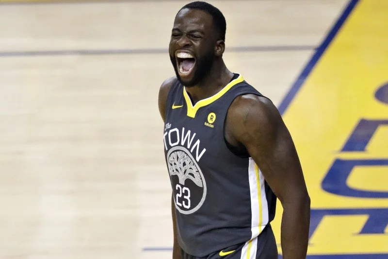 Draymond Makes His Case for DPOY Without Playing