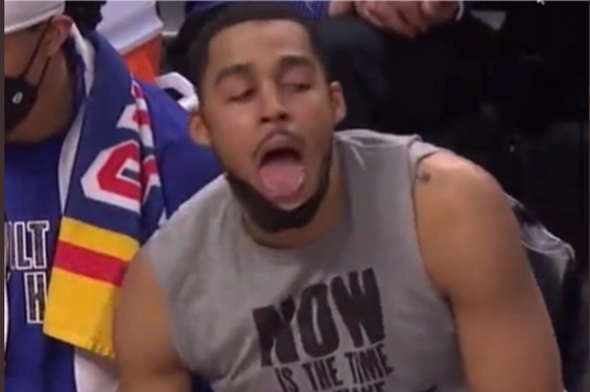 Andre Iguodala Clowns Jordan Poole's Bench Antics