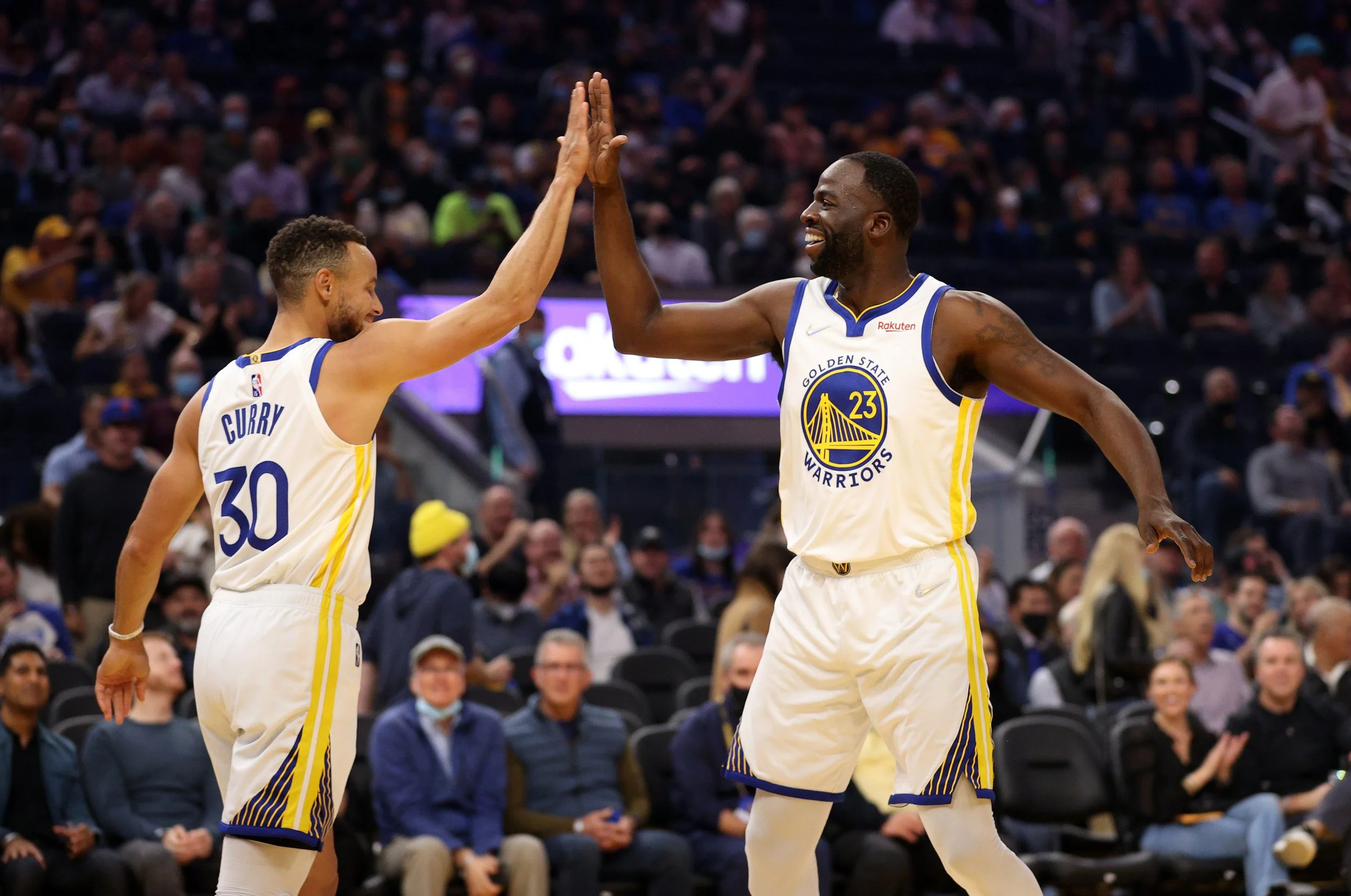 Draymond Wins Michigan State-Davidson Bet with Steph