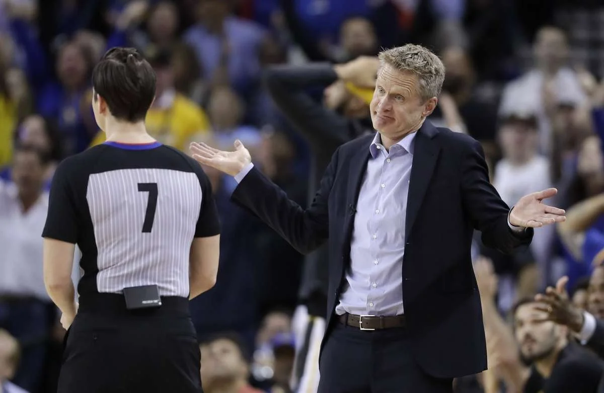 An Absent Defense Highlights Warriors’ Recent Play