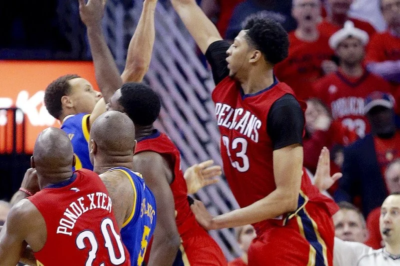 6 Moments From the Dubs' Playoff Streak