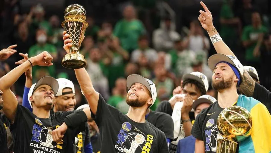 2022 is the Year of Stephen Curry