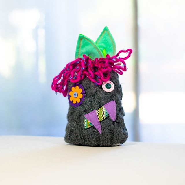 My name is Shelby. I like crosswords puzzles and ginger candies! Shelby is happy in her Forever Home, but there are other Squeebles still looking for families. Someone like Shelby would be good in a home with elderly people, as she prefers quiet activities, and grandparents often carry candies.
.
.
.
.
.
.
#projectsqueeble #playfriend #handmadehour #fiberartistsofinstagram #upcycledart #upcycledesign #artforyourhome #artforinteriors #handmadewithlove❤ #textilesdesign #creativehappylife #calledtobecreative #createmakeshare #craftsposure #makersvillage #modernmaker #wearethemakers #createdtocreate #fiberart #fiberarts #originalartwork #handmade #artoftheday #makersmovement #makersgonnamake #makers #monsters #textiles #squishy #snuggles