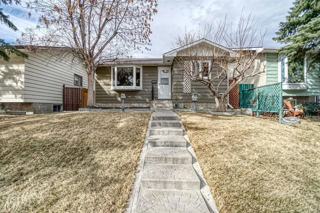 179 Huntington Green NE