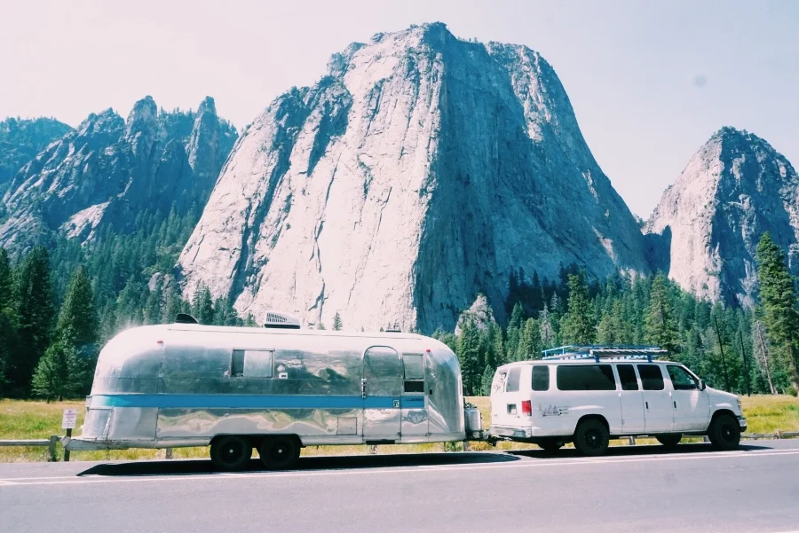 Road School by @weelittlenomads