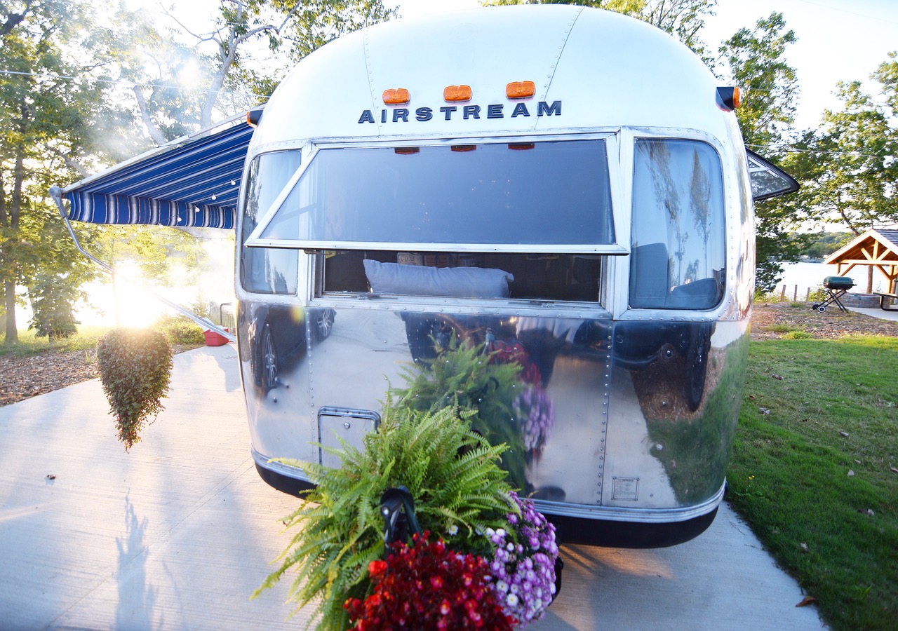 Airstream2.jpeg