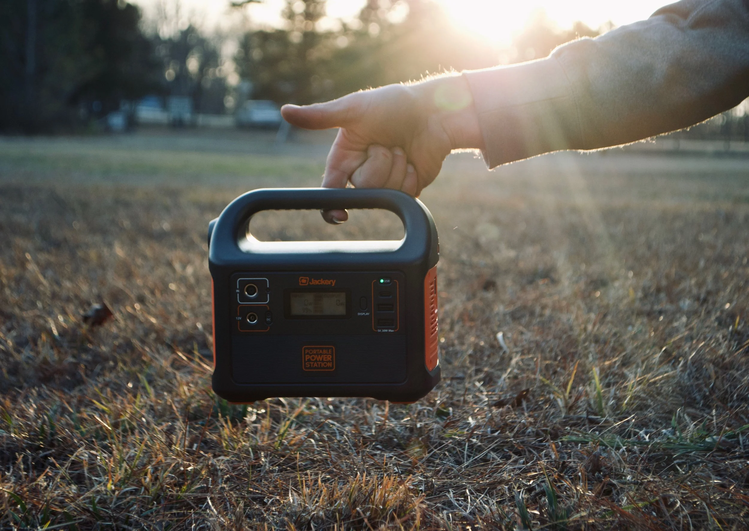 Explorer 160 Portable Power Station Jackery