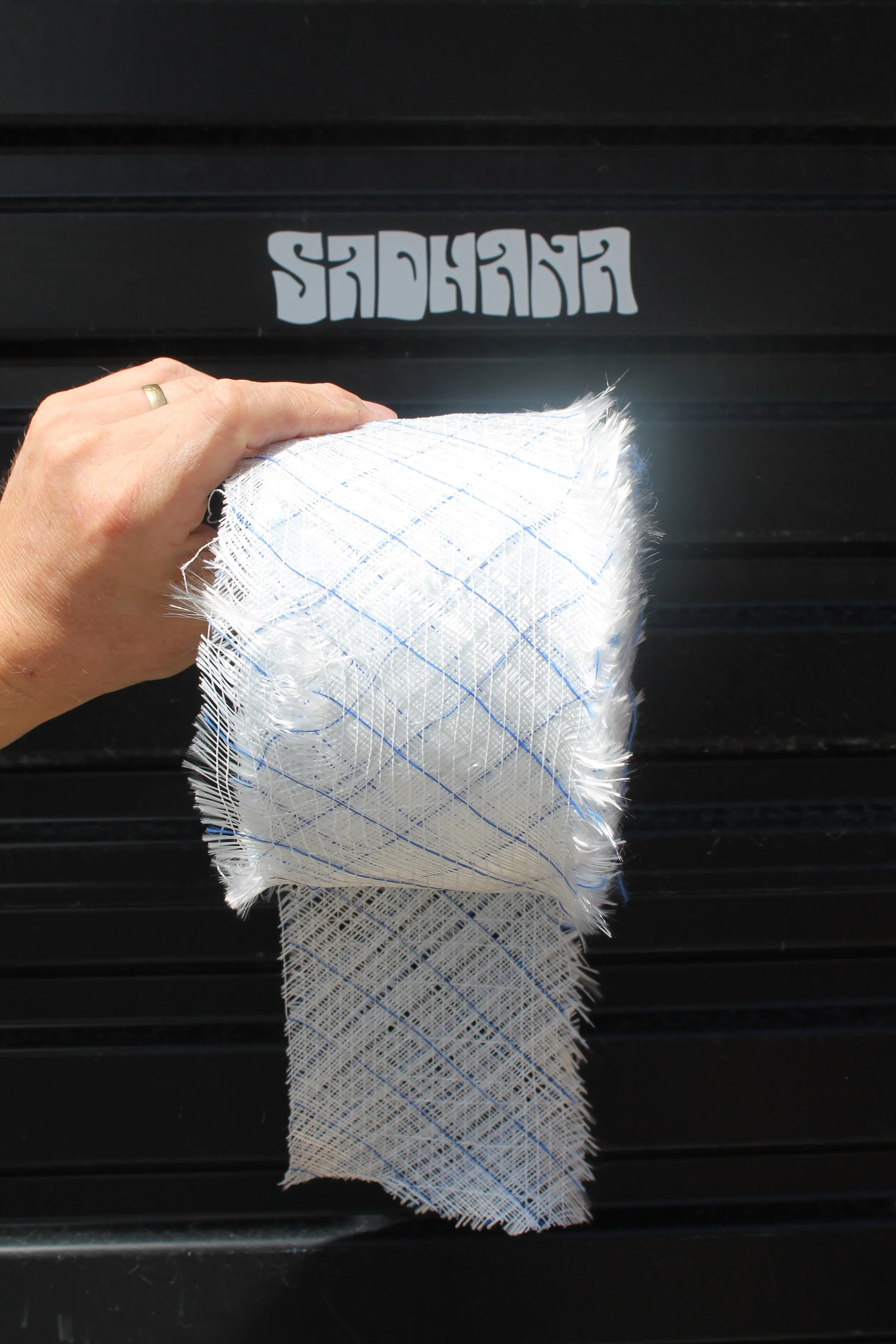 100mm Quad Axial Rail Tape - Blue trace