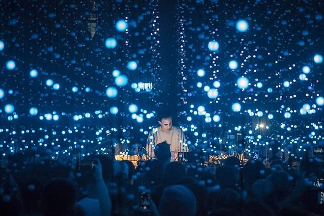 Four Tet playing live