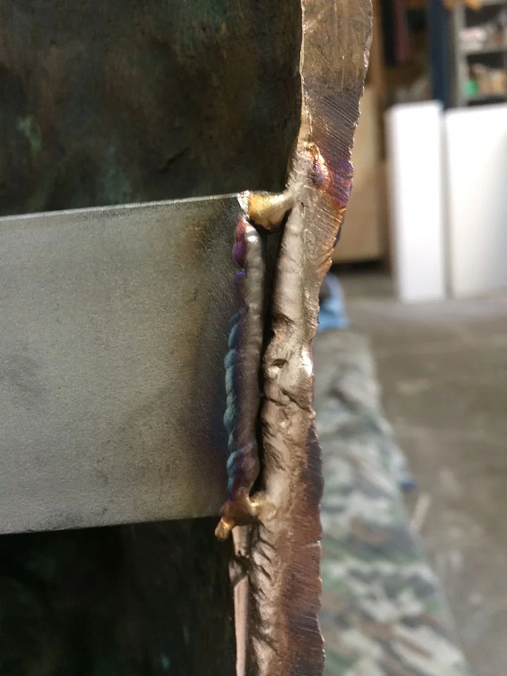 ABAKANOWICZ - WALKING FIGURES, 2009.