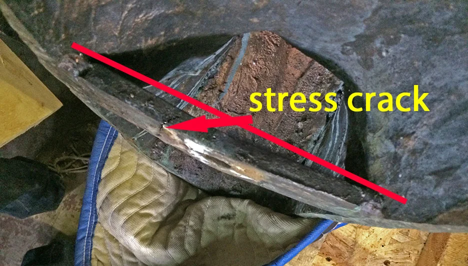 ABAKANOWICZ - WALKING FIGURES, 2009.