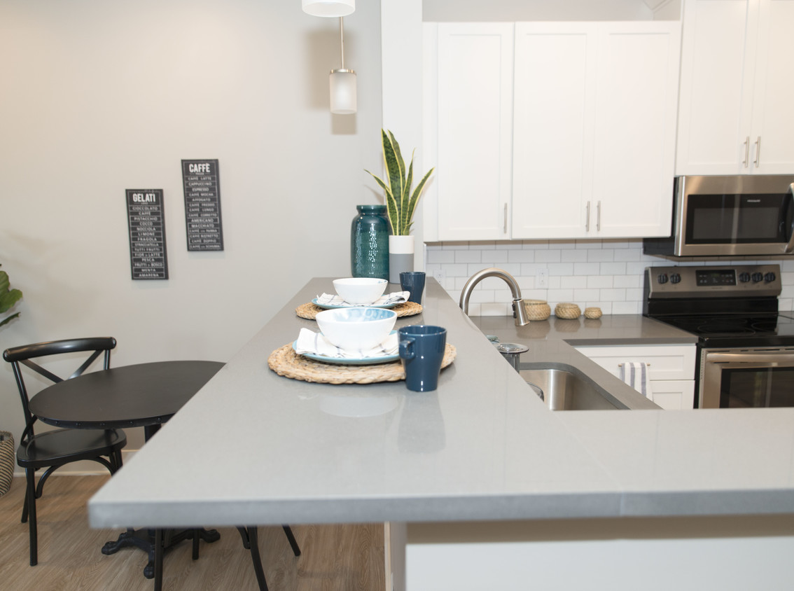 TWG_32Union_Kitchen2_Concrete Grey.jpg
