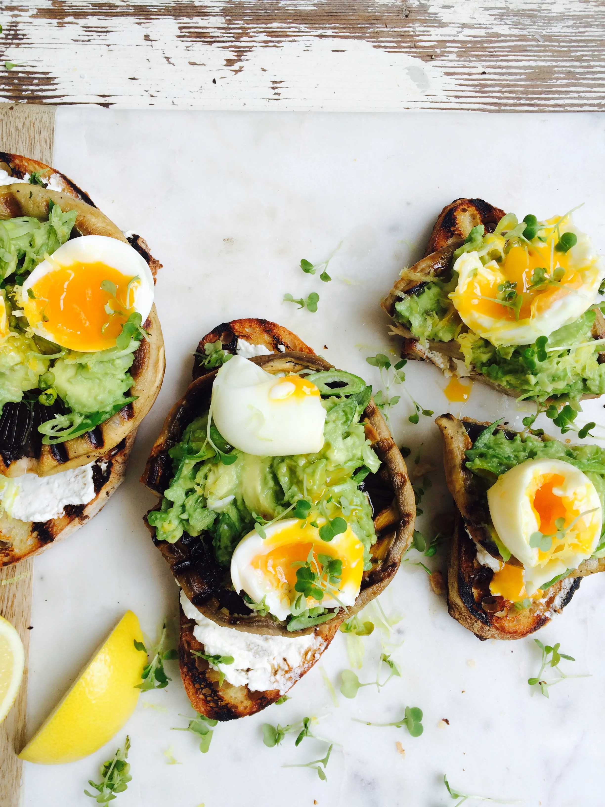 avocado mushroom toasties.jpg