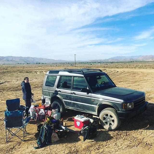Camping outside of Joshua Tree National Park, CA. #landroverdiscovery #landrover #overland
