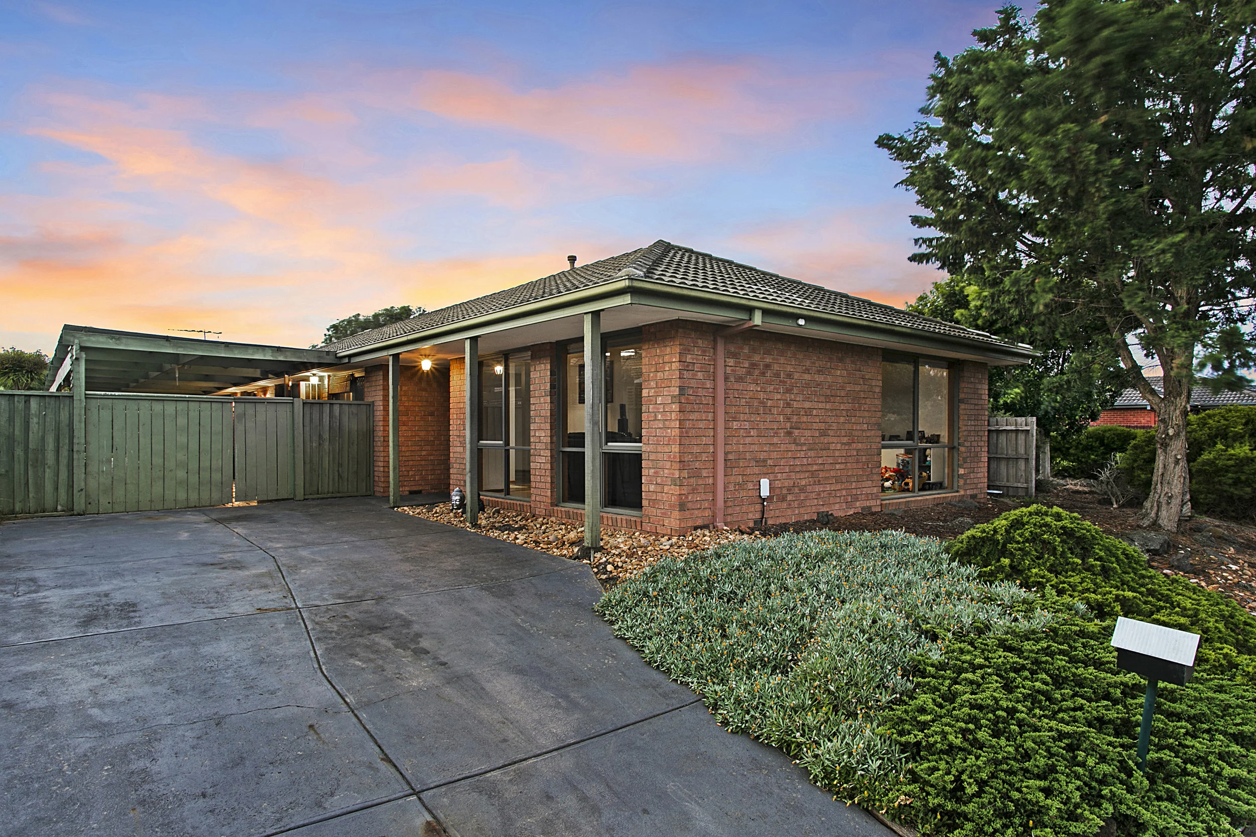 1 Bunerong Court, Narre Warren South