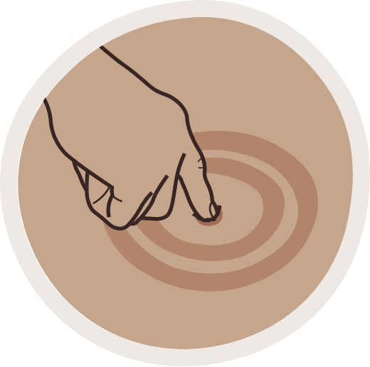 Icon representing Ninti, learning from and respecting Elders and passing on cultural knowledge across generations.