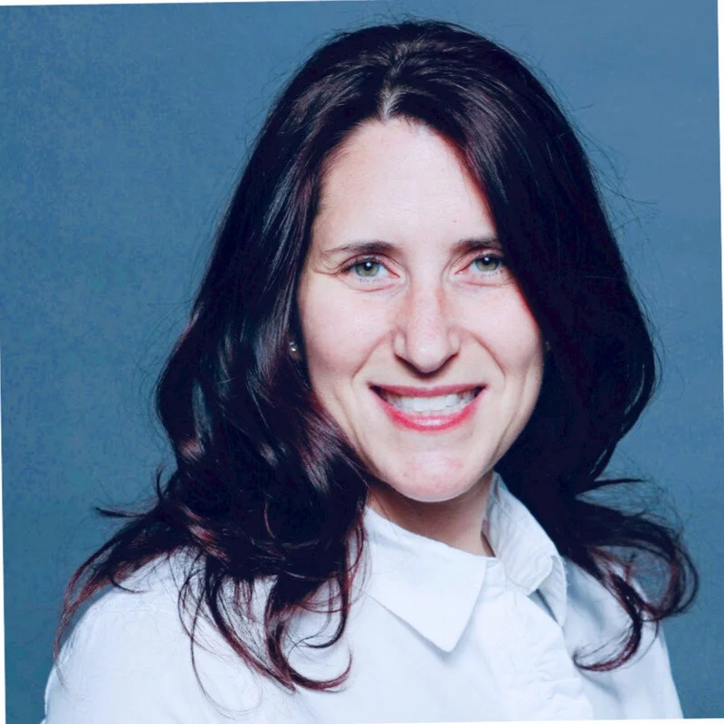 Zena Applebaum,  National Director, Market Insights &amp; Engagement, Thomson Reuters