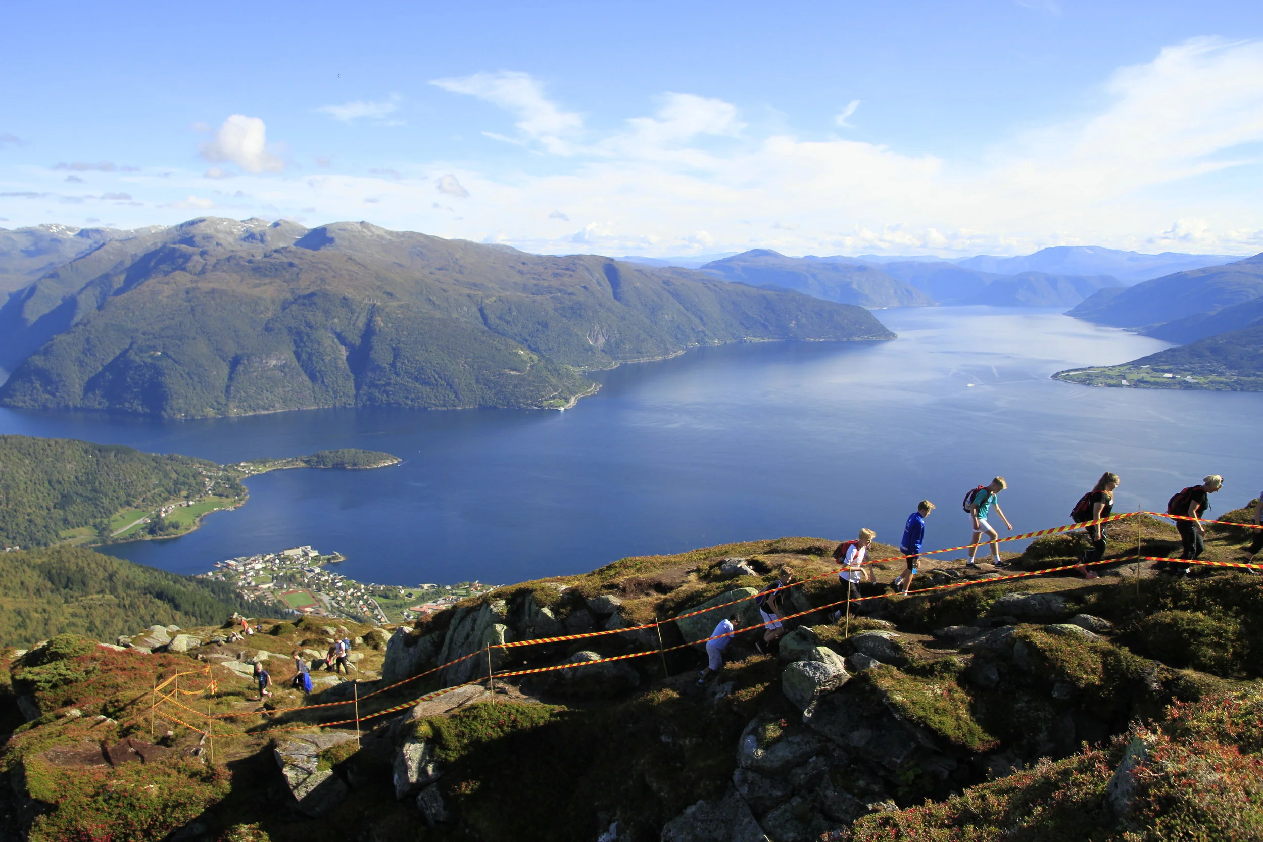 Fjordutsikt frå løypa