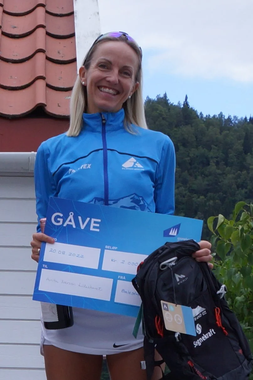 220820-SLT-A77V-DSC04087 crp.JPG