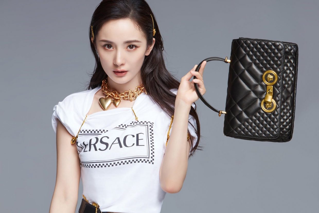 1561432409018557-VERSACE-BRAND-AMBASSADOR-YANG-MI_03-1240x826.jpg