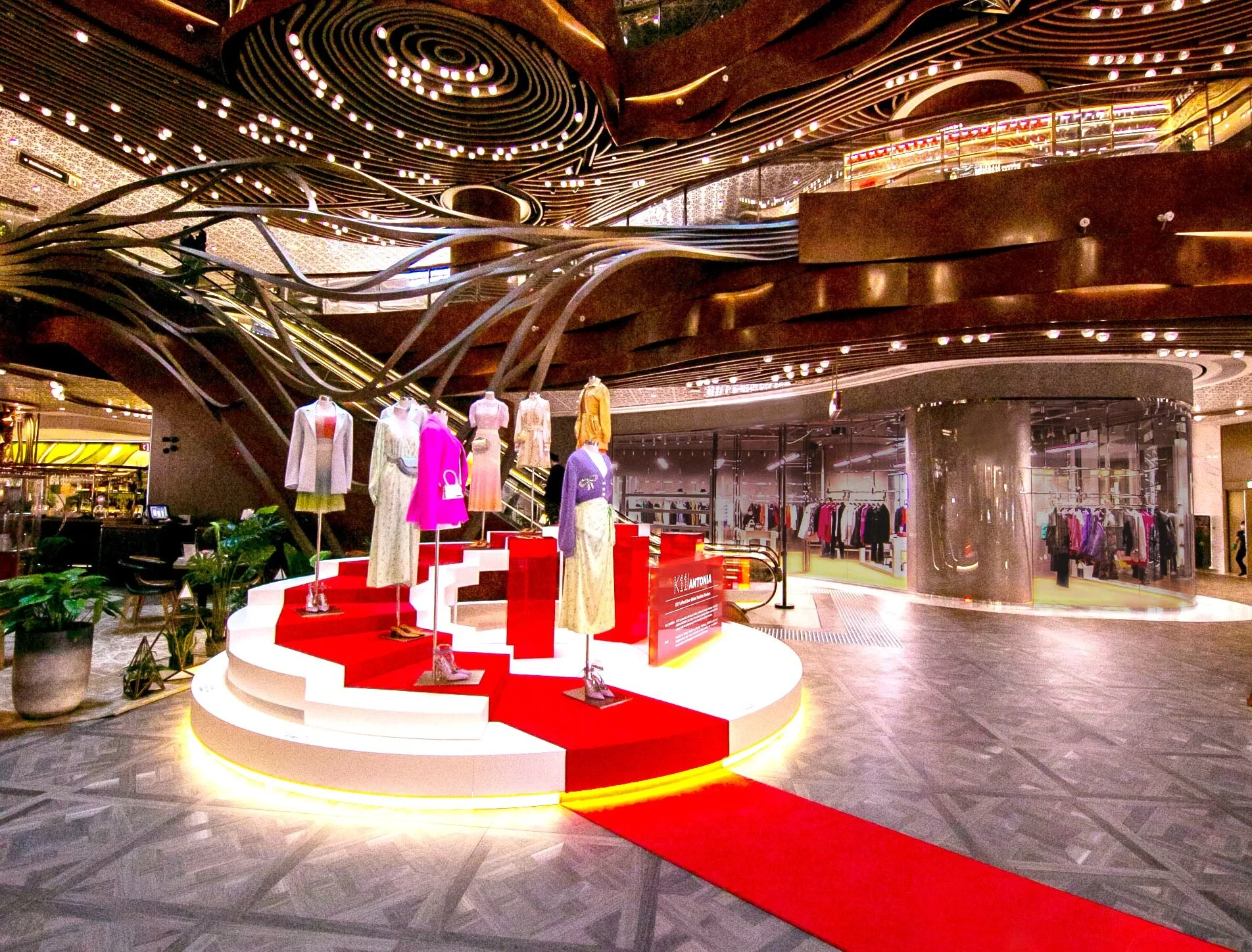 [HERO IMAGE] K11_ANTONIA_exhibition pop-up.jpg