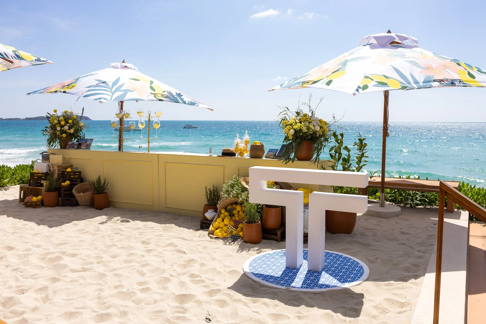 11. 2026 Koh Samui Mediterranean Escape Event_Lemonade Bar_1.jpg
