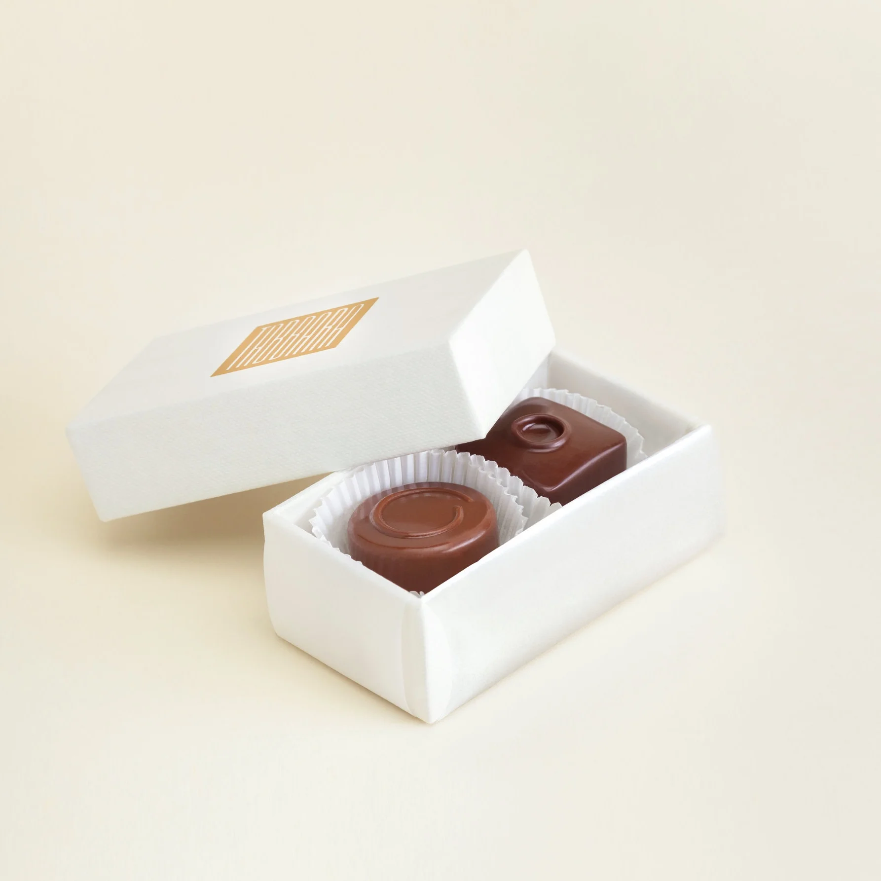 sample+box+38+wider+bkgrnd.jpg