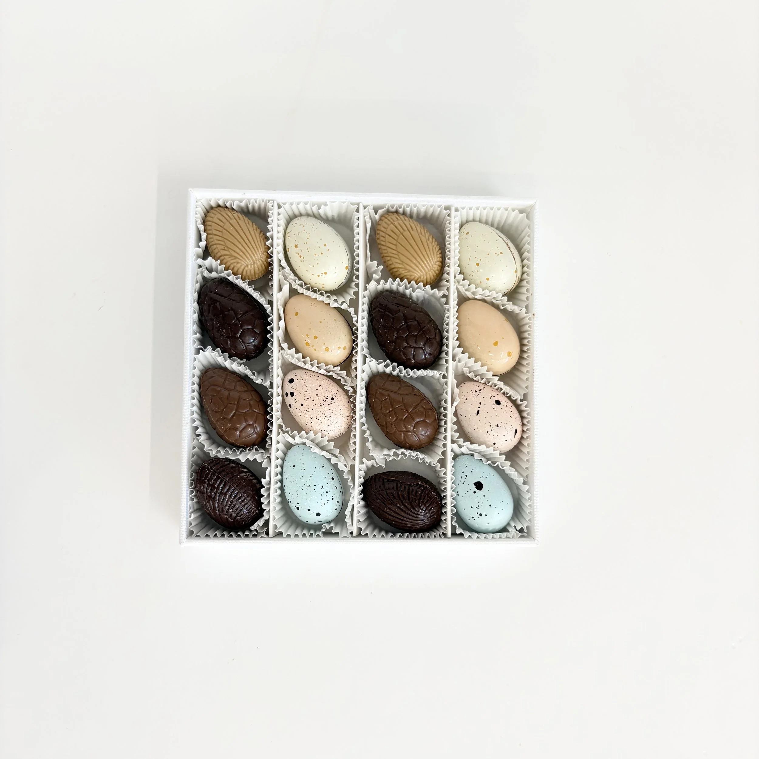 16PCS Easter Assortment