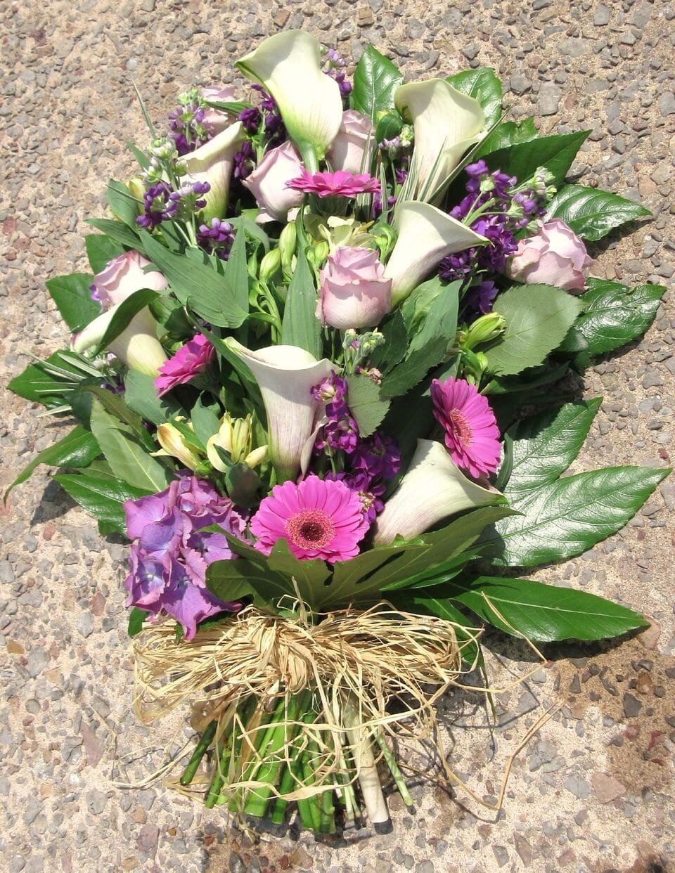 Floral sheaf funeral tribute Cardiff.jpeg