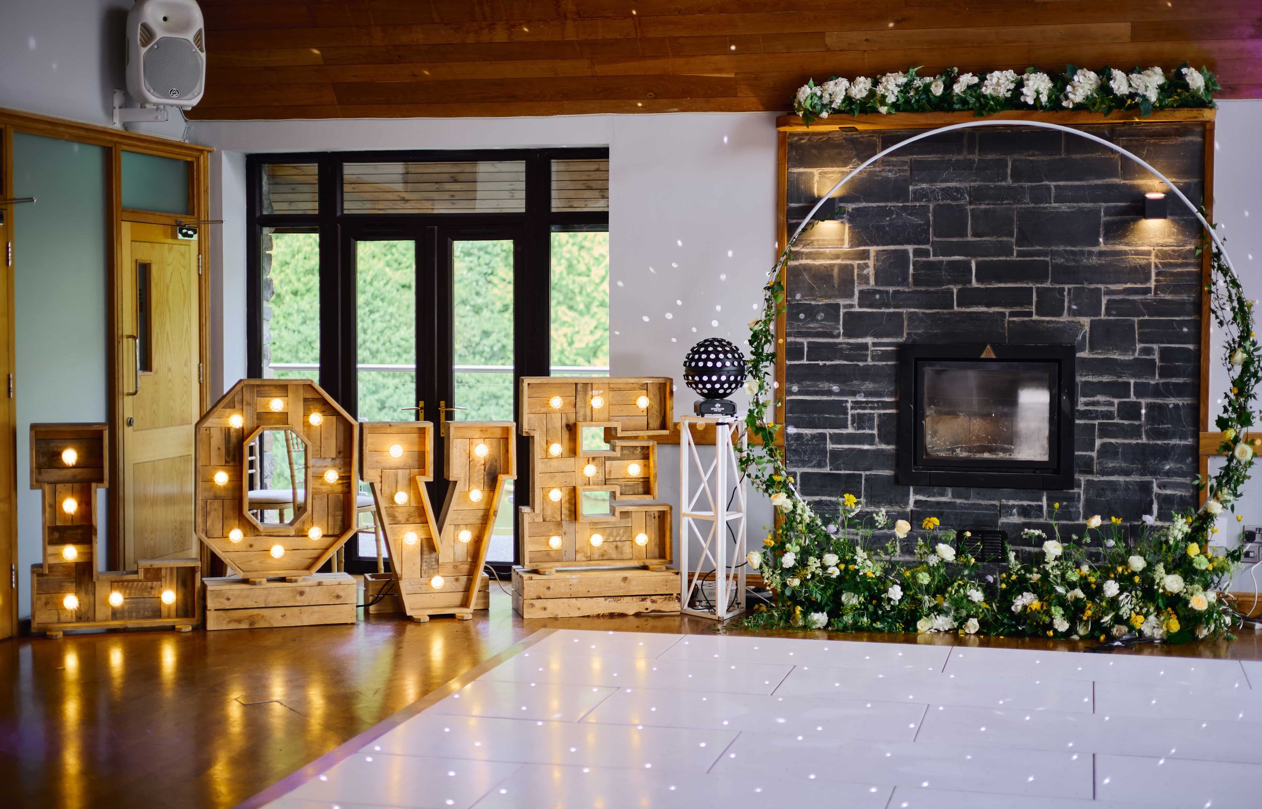 Evening reception for LGBTQ+ wedding.jpg