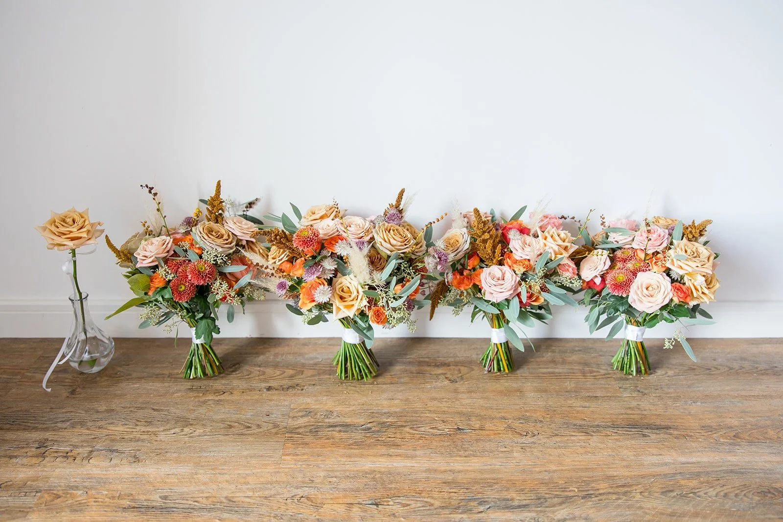 Bridal bouquets in autumnal caffeine tones.jpg