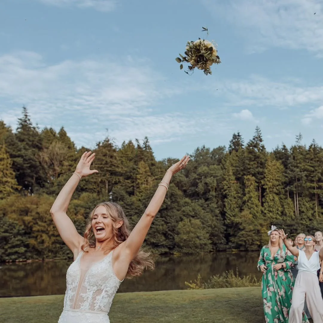 3,2,1!....
Ready for takeoff! 

When I design bridal bouquets, they are made to hold up from the first look to the very last toss. 
No wilting, no falling apart, just perfectly structured blooms that are ready for the fun.

You have enough to worry a