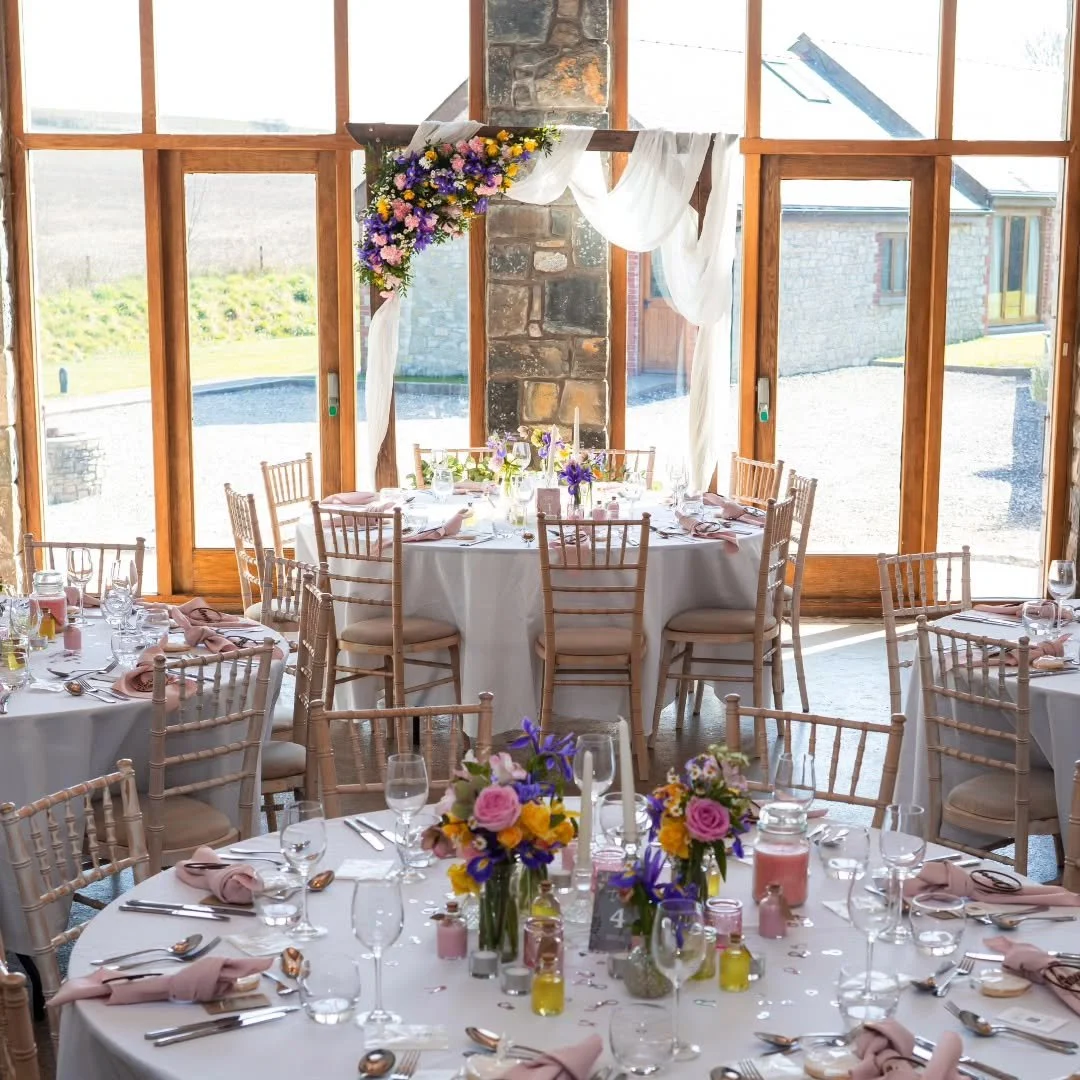 This will change the way you remember your wedding. 

Spring wedding season is HERE and I am not holding back on colour!
Save this post for your wedding floral inspiration.

Don't forget it&rsquo;s not just about the photos, it&rsquo;s about the frag