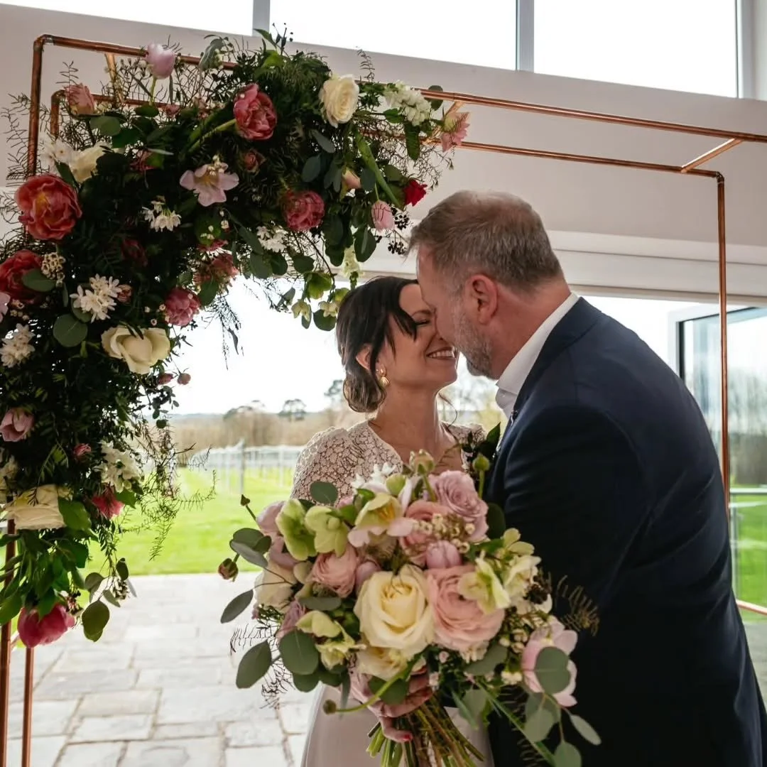 I love these tricks, the invisible swaps that, most importantly, your guests will never notice.

1) Make your designs work harder 
2)Trust me to get the most beautiful blooms for the best price.
3)Spend your floral budget on the places your guests wi